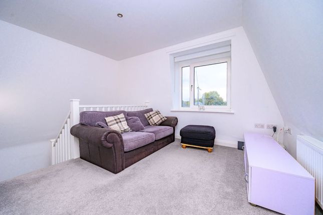 108, Northdown Road, Hatfield photo 2