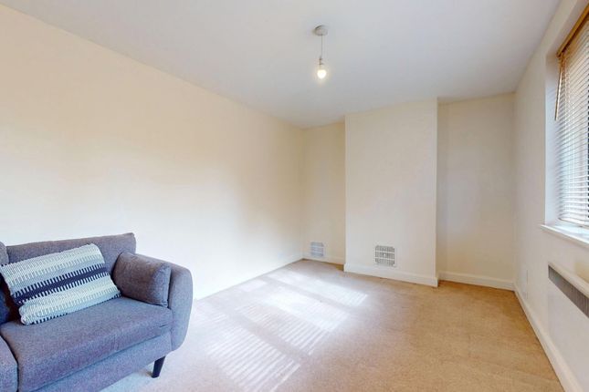 56b, Cranborne Avenue, Maidstone photo 2