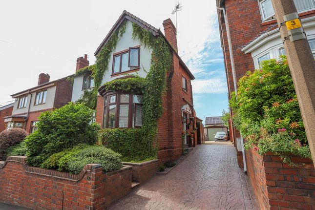 Thumbnail Detached house for sale in Duke Street, Rowley Regis