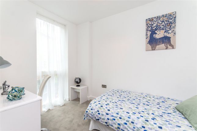 Flat for sale in Scarbrook Road, Croydon