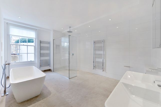Flat for sale in South Lodge, Circus Road, St John's Wood, London