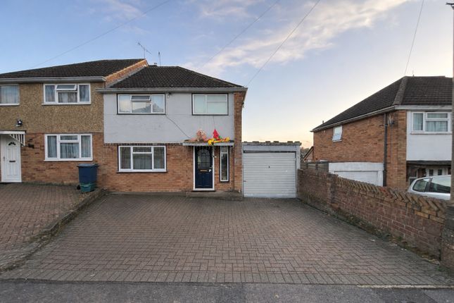 3-bed house on 17, Sussex Close, HIGH WYCOMBE, £425,000
