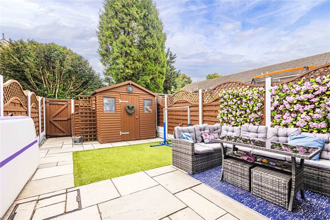 87, Claymore, Hemel Hempstead photo 4