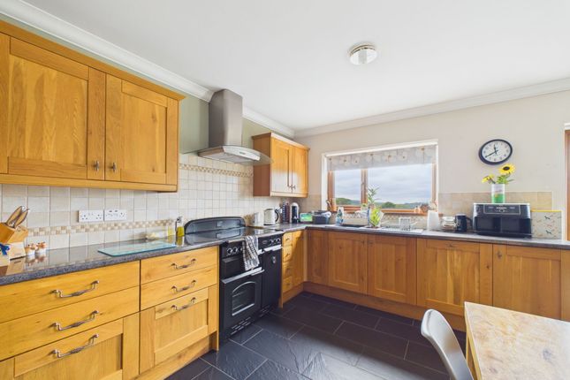 Golwg Y Cwm, Llanelli photo 2