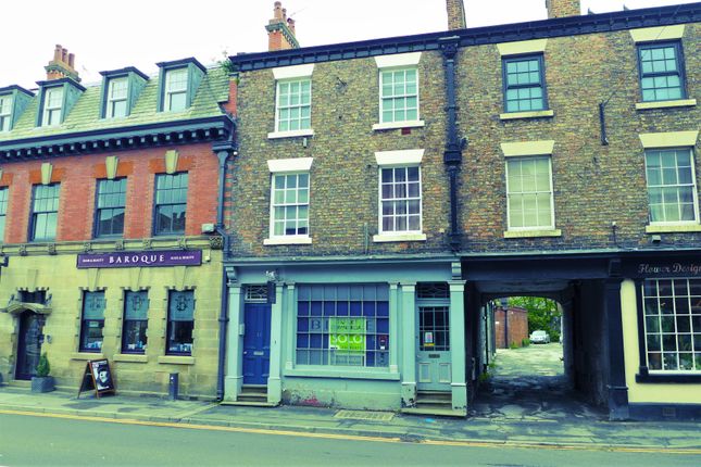 Commercial property to let in North Street, Ripon