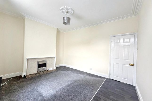 393, Denby Dale Road East, Wakefield photo 3