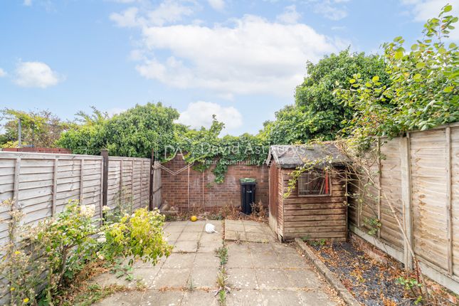 18, Chelmsford Road, Southgate, London photo 4