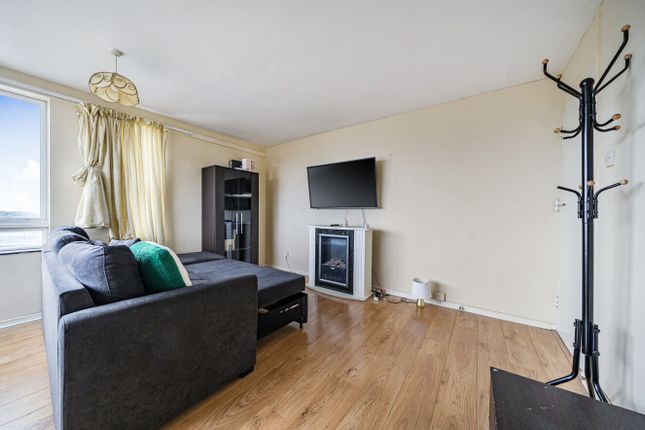 Flat 17, Elizabeth Wheeler House, 19, The Mall, Bromley photo 2