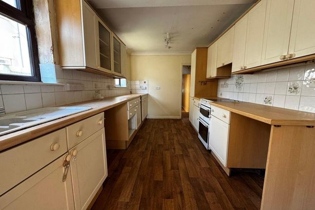 9, Angel Road, Norwich photo 3