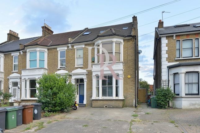 Thumbnail Flat for sale in Hainault Road, Leytonstone
