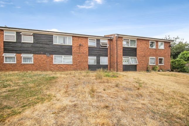 27, Suffolk Square, Sudbury photo 3