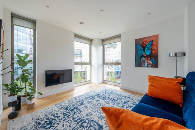 Thumbnail Flat for sale in Vita Apartments, Croydon
