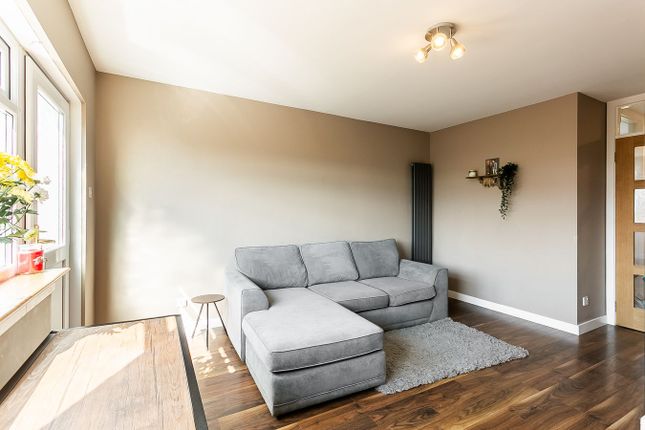 49, Winton Court, Tranent photo 4
