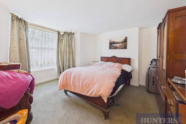 26, New Queen Street, Scarborough photo 4