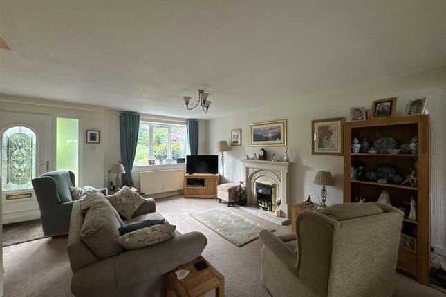 29, Buckton Vale Mews, Stalybridge photo 2