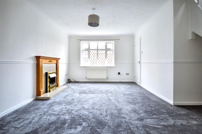 8, Dixon Road, Northampton photo 4