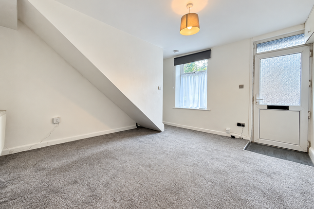 59 Cardiff Road, Aberdare photo 3