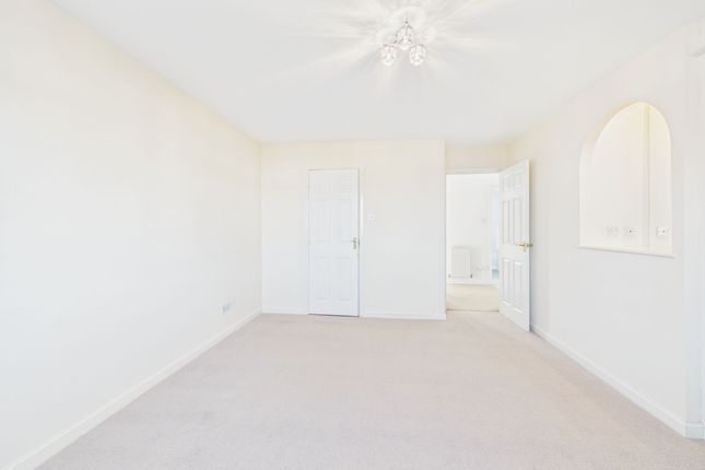 31 Clarkin Avenue, Glasgow photo 4