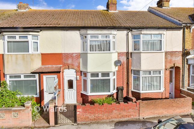 12A, Queenborough Road, Sheerness photo 2