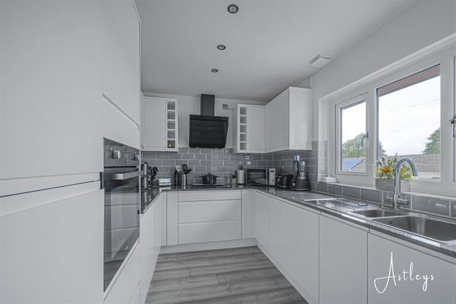 26, Dalton Road, Neath photo 5