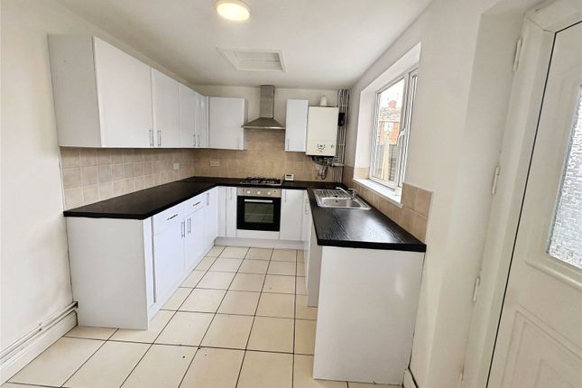 34, Wellington Road, Doncaster photo 2