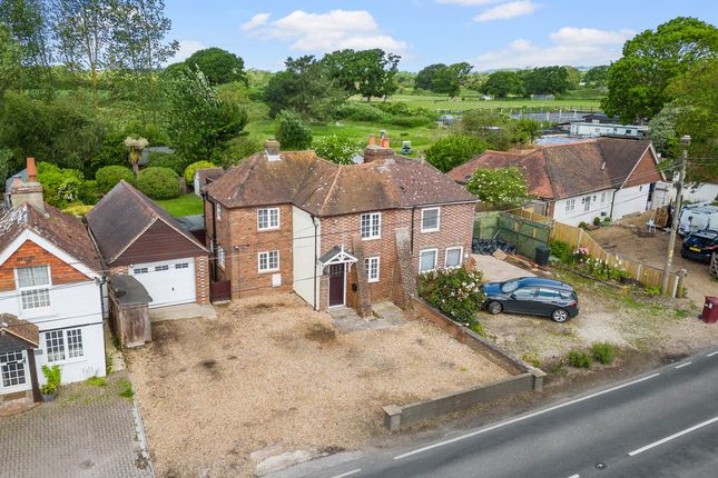 Thumbnail Cottage for sale in Hunston Road, Chichester