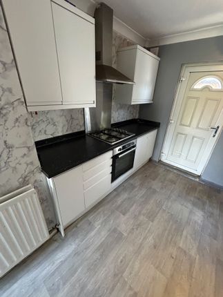 29 Fir Tree, Shildon photo 4
