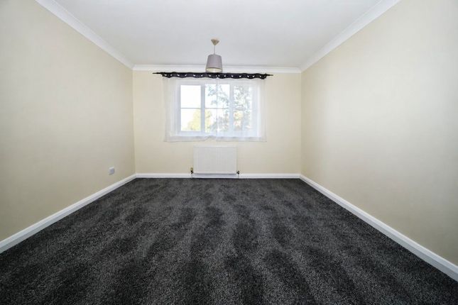 20, The Maltings, Romford photo 3