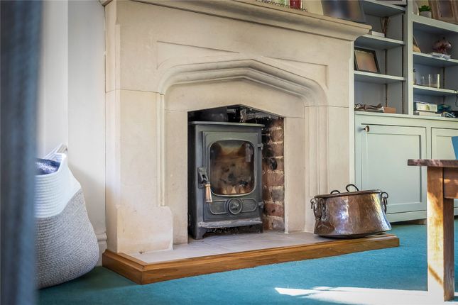 Rose Cottage,, Broadstreet Common, Guildford photo 4