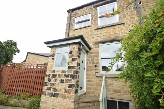 Thumbnail Cottage for sale in Northgate, Horbury, Wakefield