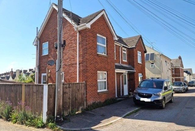 2-bed semi-detached on The Oaks, Madeira Villas, Exmouth, £140,000