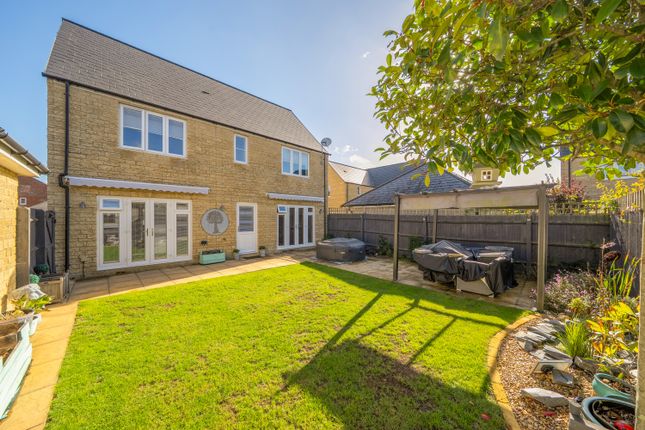 Shingleton Way, Bampton photo 2