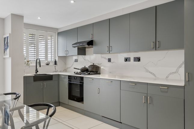 3, Ingersoll Road, London photo 3