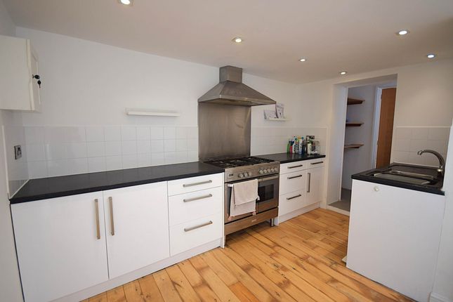 20, Milton Place, Bideford photo 4