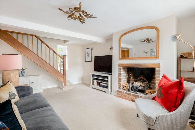 Cowslip Cottage,, Cow Lane, Bicester photo 4