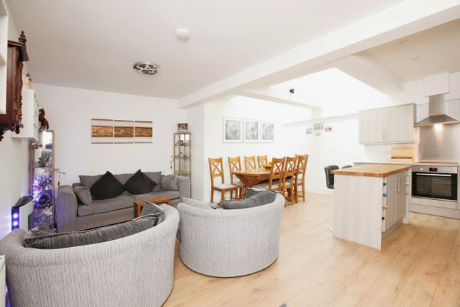 Maisonette for sale in Southlands Road, Torquay