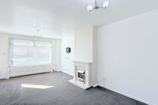 2, Symington Place, Carronshore photo 4