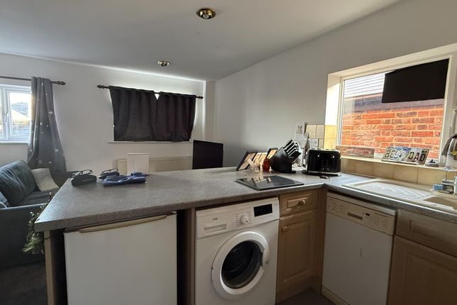 Flat 2,Tennyson House,11, Union Road, Ryde photo 2