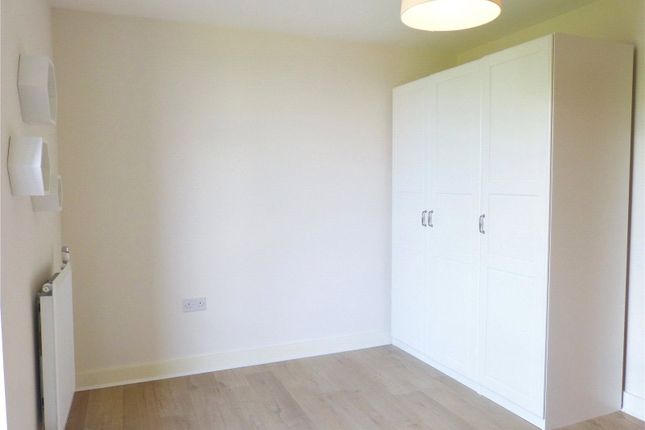 Flat for sale in Hitherwood Court, Colindale