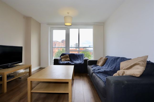 Thumbnail Flat for sale in Derwent Street, Salford