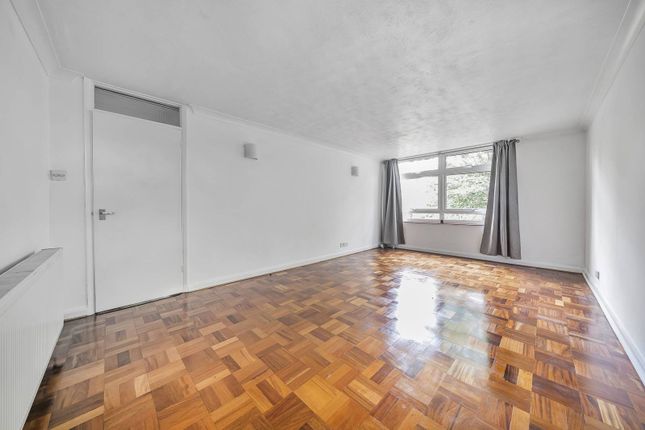 Thumbnail Flat for sale in Carlton Court, Anerley, London