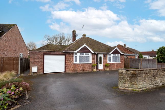Thumbnail Bungalow for sale in Montgomery Road, Newbury