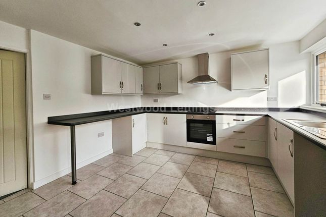 53, Wallbridge Drive, Leek photo 2