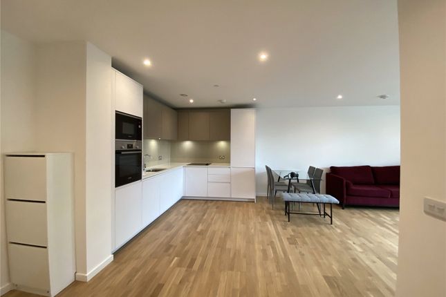 Flat 7, Meranti Apartments, 167, Grove Street, London photo 3