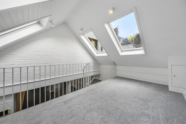 Perrins Lane, Hampstead photo 4