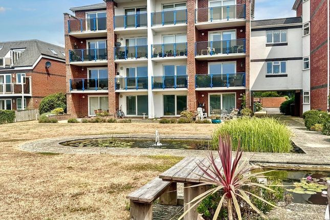 14 St Catherines Court, 390 Sea Front, Hayling Island photo 4