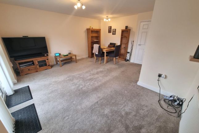 32 Parsons Green, Derby photo 2