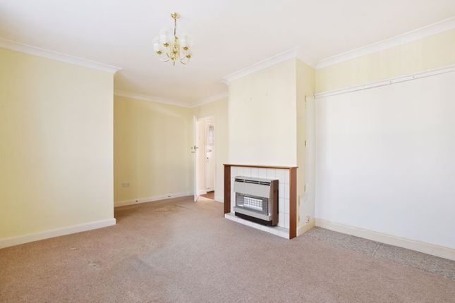 End terrace house for sale in Langton Road, Harrow