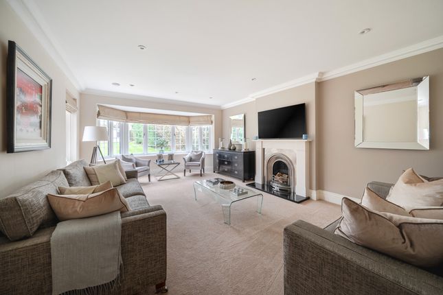 Willowdene, Spoil Lane, Farnham photo 3