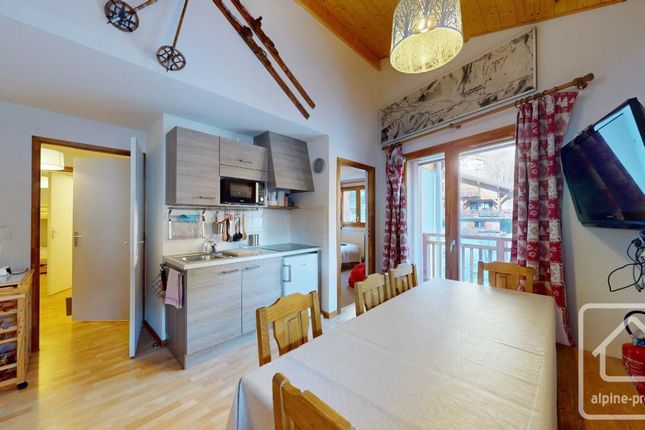 Thumbnail Apartment for sale in Rhône-Alpes, Haute-Savoie, La Chapelle-D'abondance